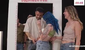 Ersties TV - Full Gameshow - Tinder In Real Life 5