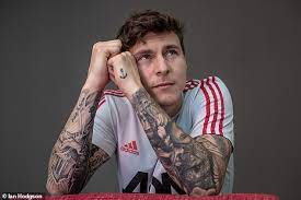 Victor lindelöf, latest news & rumours, player profile, detailed statistics, career details and transfer information for the manchester united fc player, powered by goal.com. Victor Lindelof Reveals There Was No Bad Blood With Jose Mourinho Daily Mail Online