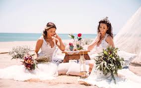 Somos un nuevo concepto en bodas… realizamos bodas en la playa y lugares naturales campestres colombianos, bajo las tendencias de la nueva era. Bodas En Hotel Villas Miramar