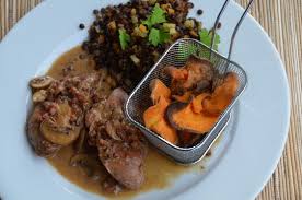 Fasan Mit Cognac Sauce Auf Puy Linsen Genussfaktor Rezept Puy Linsen Genuss Fasan