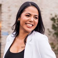 Barbara Sena's Instagram, Twitter & Facebook