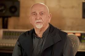 Nova Rose Releases New Song “G.L.I.T.R.”