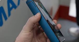 Energizer Power Max P18k Pop Budushij Smartfon S Samoj Moshnoj Batareej V Mire