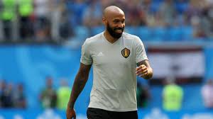 Shop the new aston villa mens training range online featuring training shirts, jackets and pants at shop.avfc.co.uk. Premier League Thierry Henry Als Trainer Bei Aston Villa Im Gesprach Eurosport