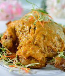 Resepi ayam golek ini telah menjadi viral dan mandapat ribuan perkongsian. Koleksi Resipi Ayam Golek Mudah Untuk Meja Pengantin