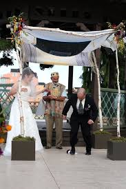 Jewish Christian Interfaith Wedding Ceremony Breaking The Glass Officiated By Yehudah Winter Of Y Wedding Ceremony Photos Interfaith Wedding Wedding Minister