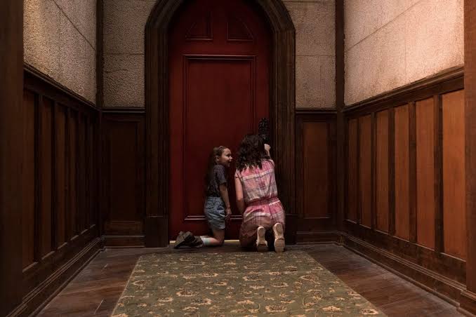 The Haunting of Hill House Talks A Lot About Mental Illness, But Says Very  Little | by Diana | Medium