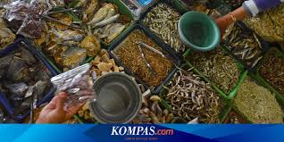 Harga ikan bilis meningkat dari masa ke semasa mengikut harga pasaran. 15 Jenis Ikan Asin Di Indonesia Mana Favoritmu Halaman All Kompas Com