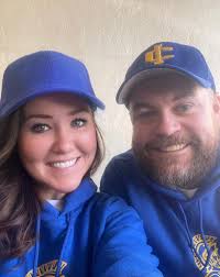 Good morning everyone My name is Jess, I'm a mortgage loan officer with  CrossCountry Mortgage Licensed in NJ, CT, PA, FL Let me know if you have  any questions 😊