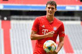 Um lucas hernández gibt es abschiedsgerüchte. Fc Bayern Munchen Benjamin Pavard Gewohnt Mit Frankreich Zu Gewinnen Fussball Stuttgarter Nachrichten