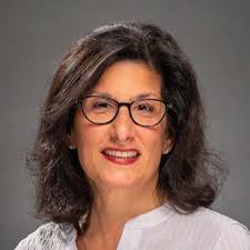 School of Nursing Viewbook 2023: Transforming Healthcare