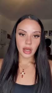 Linda Sousa's Instagram, Twitter & Facebook