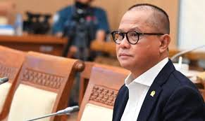 Drs. Mukhtarudin | Anggota DPR RI Komisi XII Fraksi Golkar, Dapil Kalteng |  Drs. Mukhtarudin