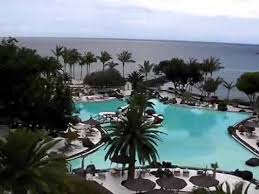 The volcanic background and the clear waters make of lanzarote a coveted destination for divers across the world. Gran Melia Salinas The Garden Villas Auf Lanzarote Youtube