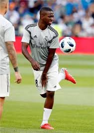 يمكن القول إنه أفضل أداء لفينيسيوس مع ريال مدريد حتى الآن بحركته والمراوغة. Ø¬Ùˆ 24 ÙÙŠÙ†ÙŠØ³ÙŠÙˆØ³ ÙŠØ¨Ø¯Ø£ Ù…Ø´ÙˆØ§Ø±Ù‡ Ù…Ø¹ Ø±Ø¯ÙŠÙ Ø±ÙŠØ§Ù„ Ù…Ø¯Ø±ÙŠØ¯