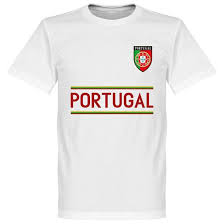 Op het hart als teken van loyaliteit. Bol Com Portugal Ronaldo 7 Team T Shirt Kinderen 152