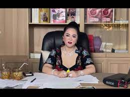 Theo đó, bà hằng cam kết sẽ không livestream có nội dung, phát ngôn xúc phạm danh dự, nhân phẩm của người khác hay những ngôn từ gây phản cảm. Nguyá»…n PhÆ°Æ¡ng Háº±ng Livestream 27 5 2021 Youtube