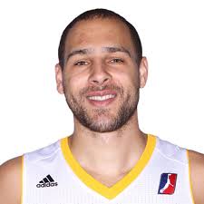 Santa Cruz Warriors bumpbed by Bighorns' big half