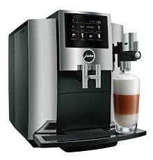 Mit rundumdesign und zylindrischem wassertank. Kaffeevollautomat In Frankfurt Kaufen Firma Bondi