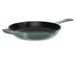 Le Creuset Signature Cast Iron Fry Pan Enameled Cast Iron Cookware Creuset Kitchen Knives