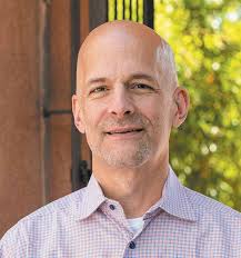 E X P L O R I N G H U M A N I T Y . U N D E R S T A N D I N G O U R W O R L  D .