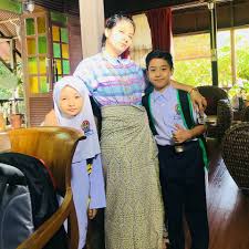 Kepala bergetar 2 days ago ayahanda leave a comment 35 views kepala bergetar ayahanda live episod 3 tonton drama myfilm4u video terkini, layandrams malay tv provided by buzzono, today new ayahanda full episod 3 dfm2u drama by astro ria tv3, astro citra & kbergetar live free download layanon9 myinfotaip gempak layanjer terbaru. Mak Cun 4 Episod Akhir