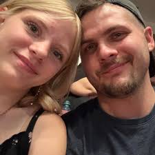 What low deflection wood shafts are recommended for an EF-2 cue?