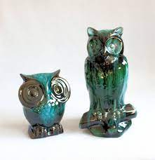 Blue mountain pottery owl figurine prettycatvintage. Blue Mountain Pottery Vintage Owls Owl Green Figurine Ceramic Owls Money Bank Retro Pottery Glazed Blue Mountain Pottery Green Room Decor Pottery Ceramic Owl Types Of Pottery