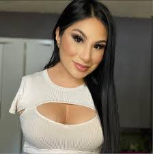 Henry Pecina's Instagram, Twitter & Facebook