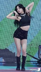 Itzy yuna fanpage 있지 유나 팬페이지입니다 this is not an official page. ì‚¬ì§„ ìžˆì§€ ìœ ë‚˜ ìœ í˜¹ ë¨¸ë‹ˆíˆ¬ë°ì´