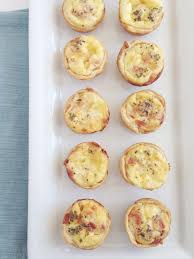 Mini Quiche Lorraine Delicious And Easy Perfect For Brunch Or A Cocktail Party Appetizer Via Eat Dri Mini Quiche Puff Pastry Mini Quiche Mini Quiche Recipes