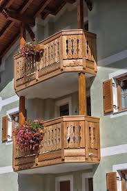 Decking per esterni prezzi caratteristiche ed alternative. Balconi In Legno Parapetti In Legno Recinzioni In Legno Poggioli In Legno Dolomiten Balc Carpenteria In Legno Val Di Fassa E Fiemme Di Decrestina Andrea
