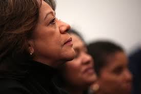 Former Chicago Public Schools chief to plead guilty to bribery scheme