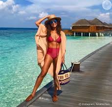 Мальдивы, южный ниланде атолл, kedhigandu island. Juliana Paes Alia Classico E Moderno Em Looks De Praia Nas Maldivas Estilo Resort Diz Stylist Purepeople
