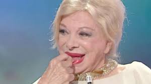 Sandra milo, il fidanzato 37 anni più giovane: Sandra Milo Il Fidanzato La Gela In Diretta Si Sta Correndo Un Po Troppo