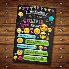 Emoji Invitation Emoji Anniversaire Fete Emoji Etsy Con Imagenes Invitaciones Emoji Cumpleanos De Emojis Emoji Fiesta