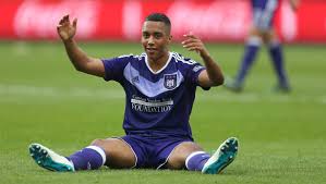 Youri tielemans is an actor, known for euro 2020 european qualifiers (2019), match of the day (1964) and premier league season 2020/2021 (2020). Youri Tielemans 5 Things To Know About Leicester City S New Loan Signing 90min