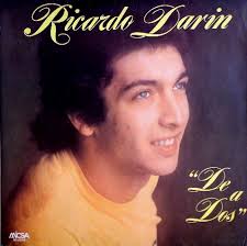 Sebastián (darin) bir sabah, okula gitmek için hazır olan çocukları ile bir oyun oynamayı kabul eder: Ricardo Darin De A Dos 1979 Vinyl Discogs