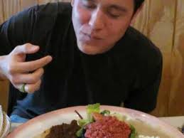 How To Eat Ethiopian Food Youtube