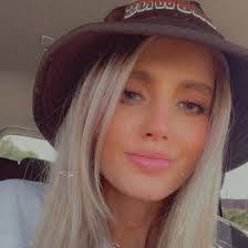 Madison Mahan's Instagram, Twitter & Facebook