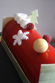 Buche Les Aiguilles Vertes De Roland Zanin Gateau Noel Dessert Noel Desserts A L Assiette