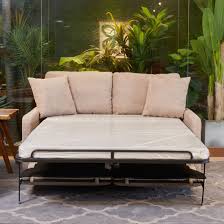 Doté d'un lit king size, ce havre de paix peut accueillir jusqu'à 3 personnes. Chine Facile De La Table De Luxe De Loisirs Moderne Canape Lit Escamotable Acheter Chaise De Salon Sur Fr Made In China Com