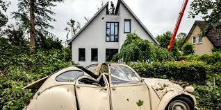Noodweer heeft vrijdag op diverse plekken in nederland voor overlast gezorgd. Hmtobqrqyxgypm