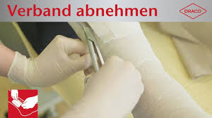Mrsa sind bakterien die vor allen als krankenhauskeim bekannt sind. Mrsa Abstrich Durchfuhren Draco Youtube