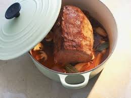 Schmorbraten Mit Burgundersosse Rezept Schmorbraten Braten Schmoren