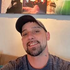 Jonathan Gephart's Instagram, Twitter & Facebook