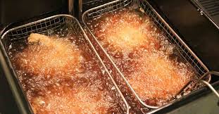Tiriskan ayam, gulingkan ke tepung terigu bahan a. Artikel Cara Membuat Ayam Kfc Di Rumah Hbs Blog Hakana Borneo Sejahtera
