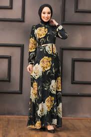 Mustard yellow is not as hard to wear that it might seem and it is a very chic color that often comes back with autumn (probably to match the falling leaves). Mustard Hijab Dress 815408hr Neva Style Com