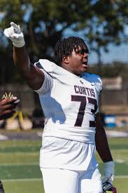 Daniel Emeka-Ikpegbu, Curtis