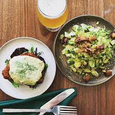 Must Try Places To Eat In Grand Rapids Michigan